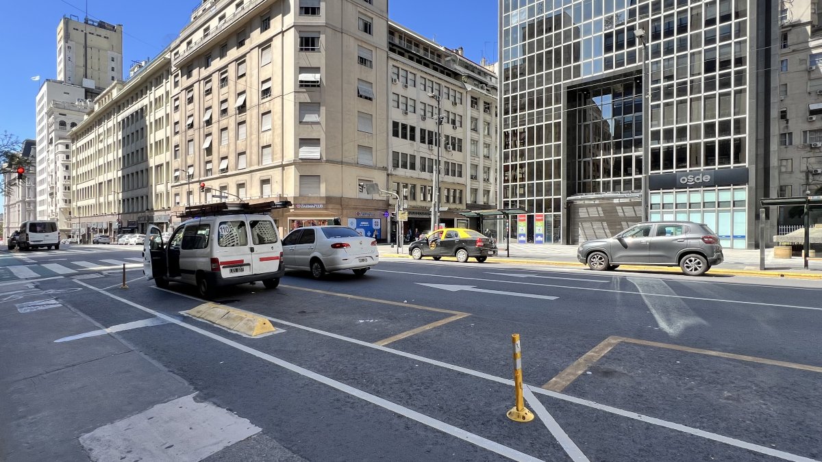 Av. Corrientes esq. Reconquista_00035.jpg