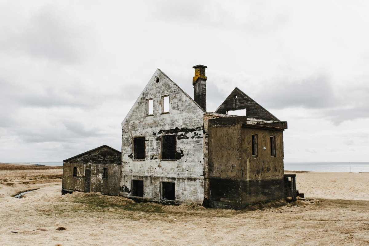 hadassah-carlson-GkGKXyQANW8-unsplash.jpg